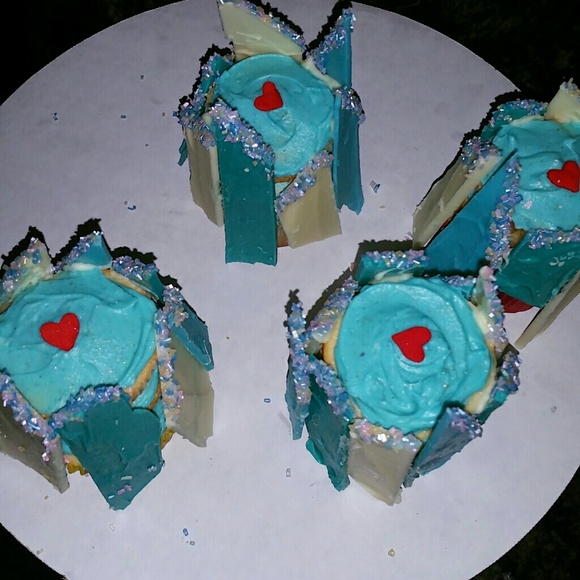 My cupcakes  whimsy cupcakes - Picture 3 of 4