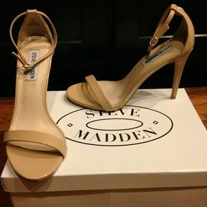 Steve Madden Patent Leather Nude Sandal Size 8