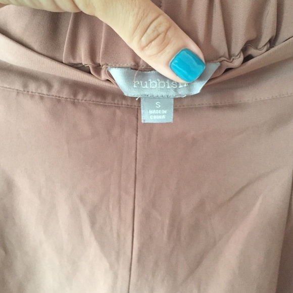PLEATED DRESS SHORTS - Picture 3 of 3