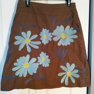 Asymetrcal Boden skirt with floral design