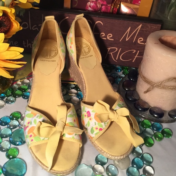 Lilly Pulitzer Shoes - 👠SOLD👠Lilly Pulitzer Floral Wedges