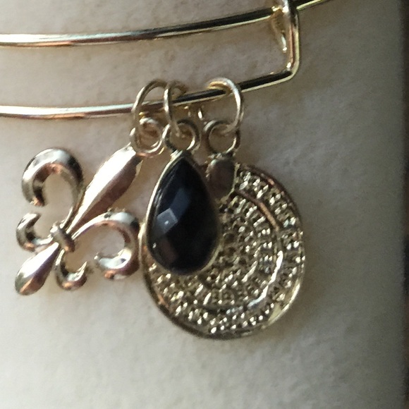 Gold Bangle - Picture 2 of 2