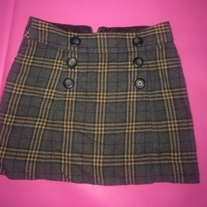 Gap Plaid skirt