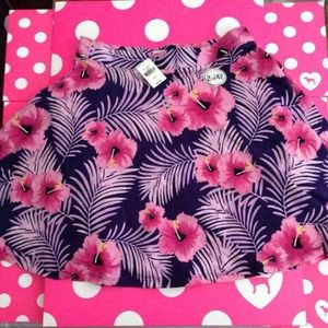 VS Pink *XS* floral skirt