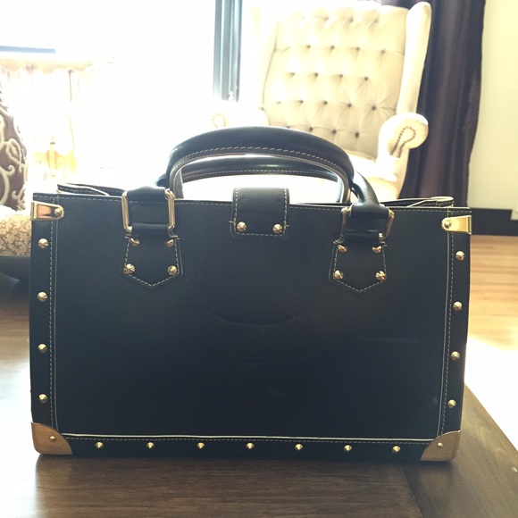 Sold! Louis Vuitton Black Suhali Le Fabuleux Bag - Picture 2 of 4