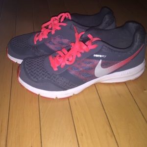 Size 7 great condition