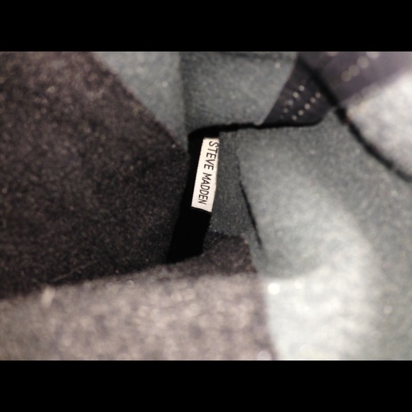 Steve Madden Rannsome boots gently worn - Picture 4 of 4