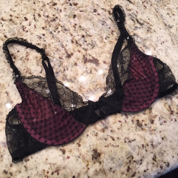 Frederick's Bra - Picture 2 of 4