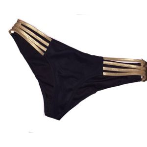 Victoria's Secret super cheeky black bottoms