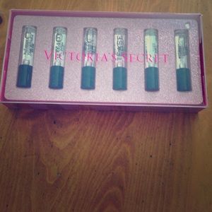 NWOT Victoria's Secret Travel Perfume Set