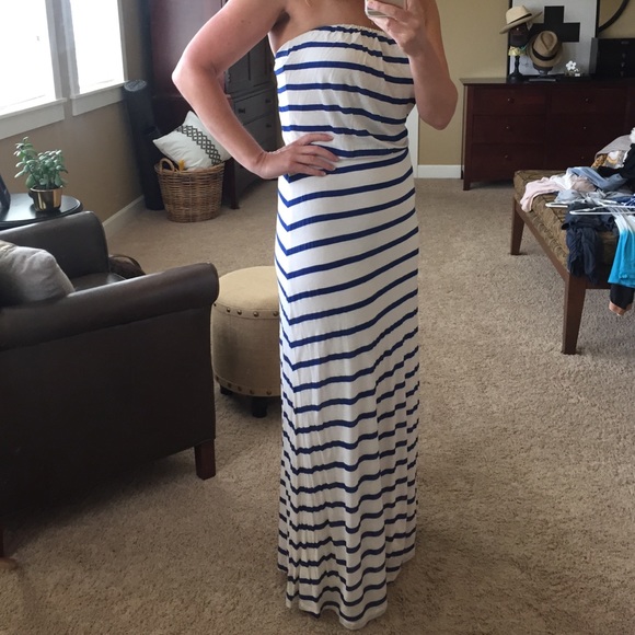 Velvet Dresses & Skirts - Velvet Strapless Dress