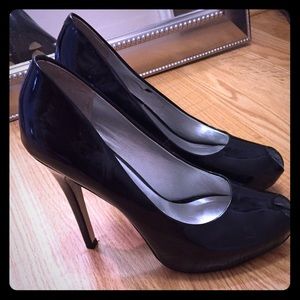 Jessica Simpson peep toe black heels