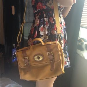 **Vintage fossil purse**