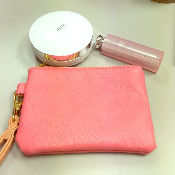 Pink wallet