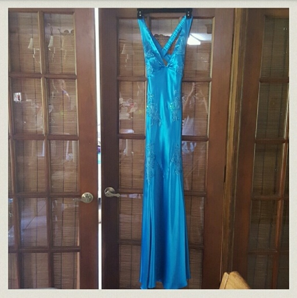 Windsor blue formal dress - Picture 2 of 8