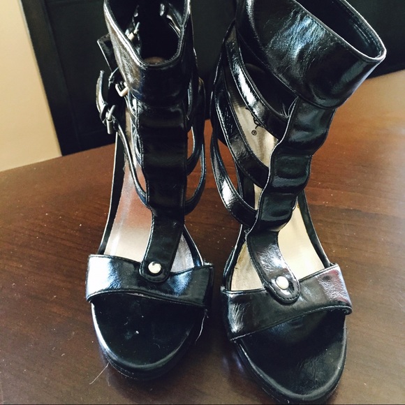 Back heels - Picture 4 of 4