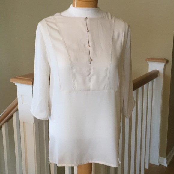 NWT Everly Cream Sheer Top