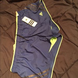BUNDLE Adidas clima-cool running shorts Dot perfum