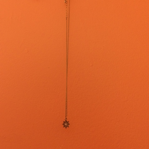 Forever 21 Star Necklace