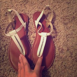 American eagle sandals