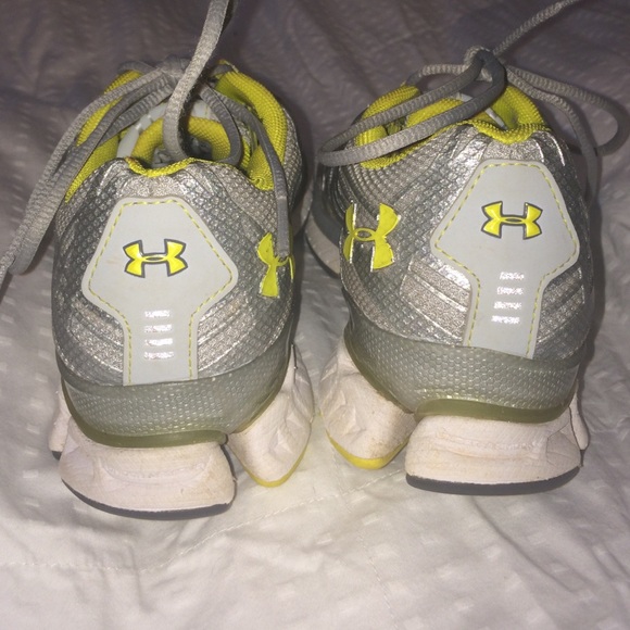 SOLD - Picture 4 of 4