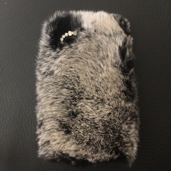iPhone 5 fur phone case (Rabbit)
