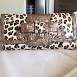 Guess Wallet