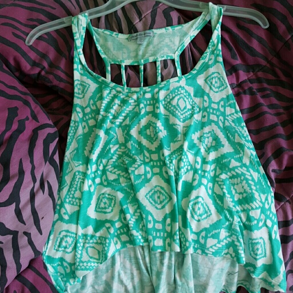 flowy summer crop top