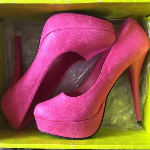 Charlotte Russe rounded-toe pumps.