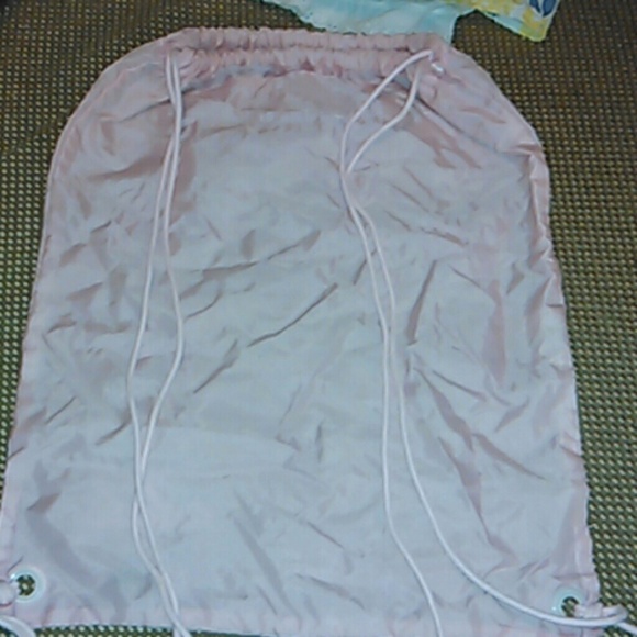 Drawstring bag - Picture 4 of 4