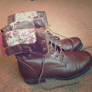 Floral combat boots