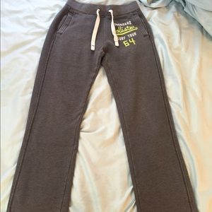 Small hollister sweatpants