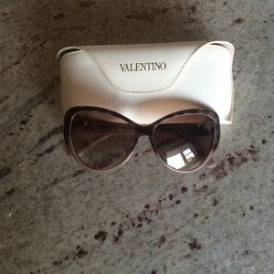 Valentino sunglasses
