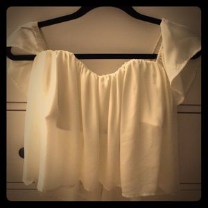 Sogno off-shoulder white top