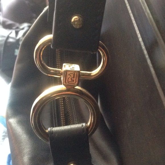 Fendi Leather Bag "Price Firm" - Picture 3 of 9