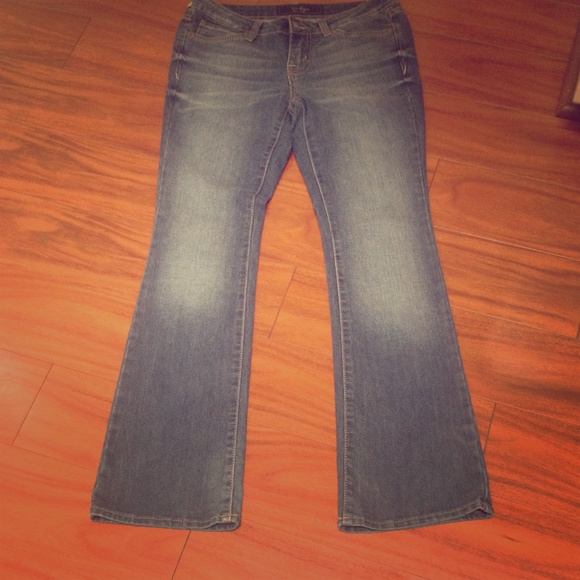 Jessica Simpson sunshine skinny boot size 28