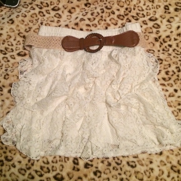 Beige cute flirty skirt