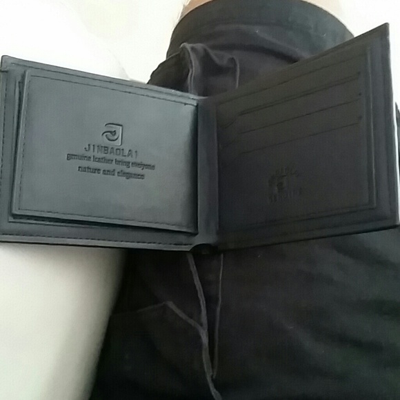 Wallet - Picture 2 of 3