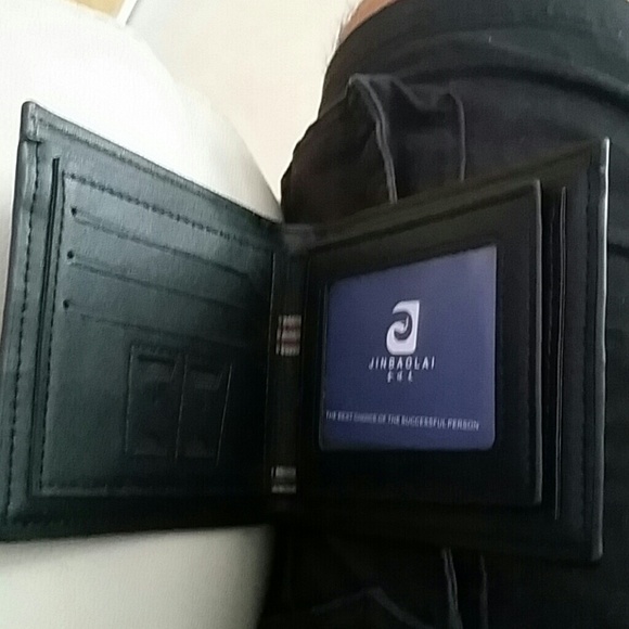 Wallet - Picture 3 of 3