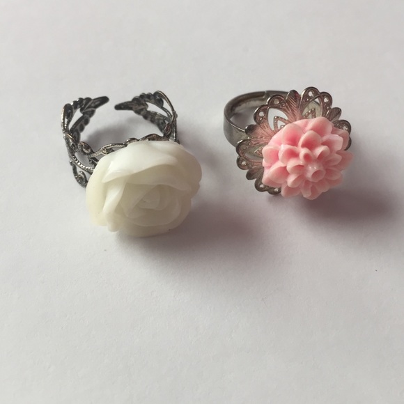 Vintage rose rings