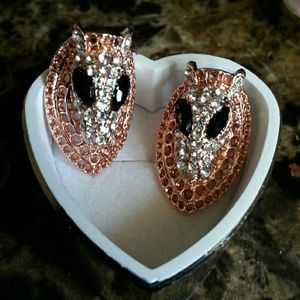 Rose/silver toned alien earrings 2 for $12