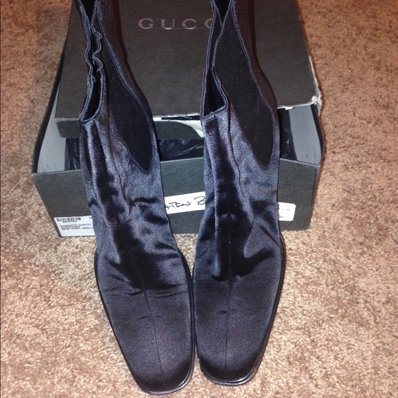 9 1/2 Black Satin Gucci Boots - Picture 2 of 2
