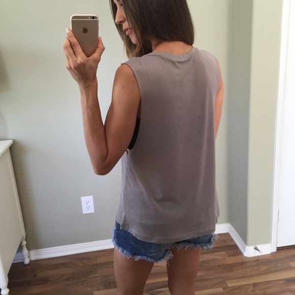 Sold • Mocha California 1978 Tank - Picture 2 of 4