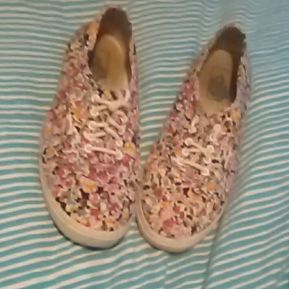 Vans floral print shoes