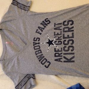 VS Pink Cowboys fan tee