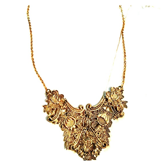 Antique vintage looking necklace.