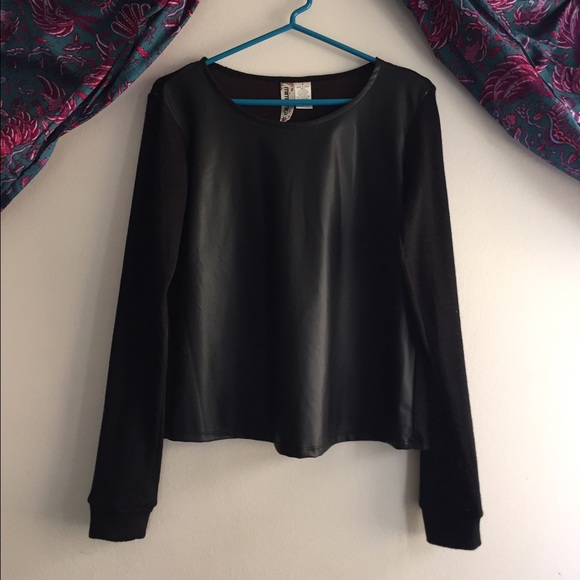 Wool & Spandex Long Sleeve Top