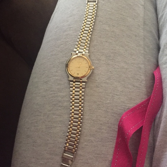 Gucci watch