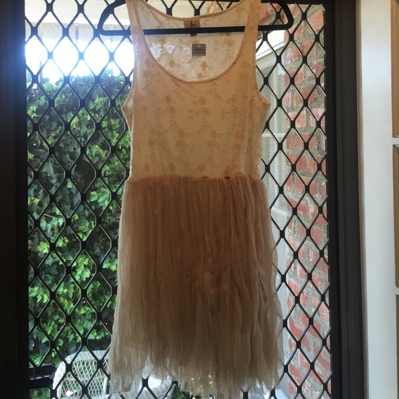 Dresses & Skirts - Gorgeous Dress