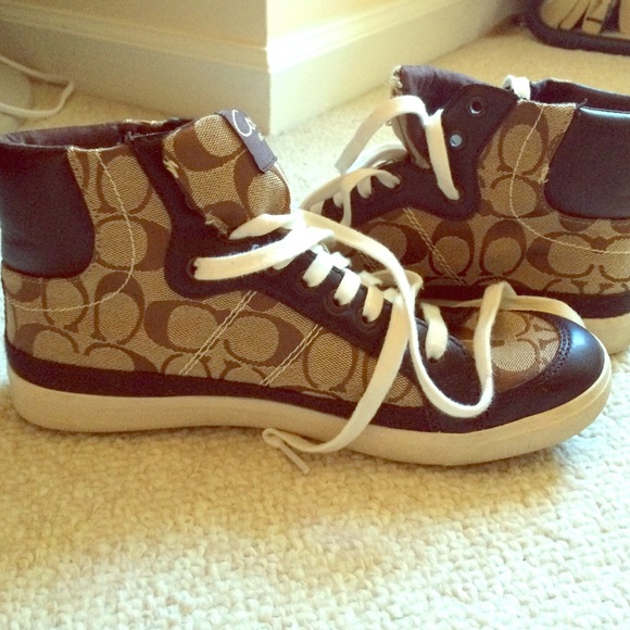 100% authentic coach high top sneakers!